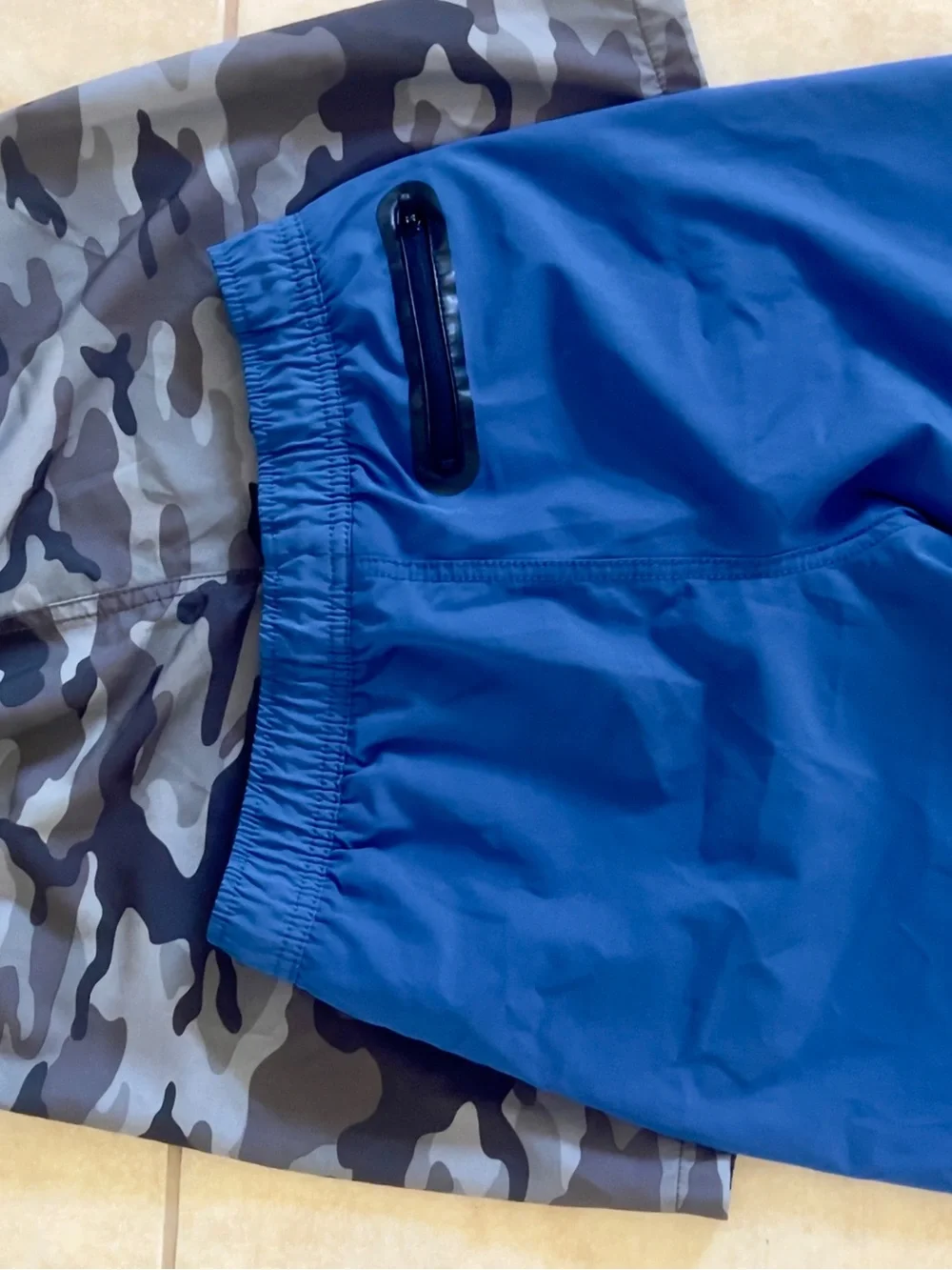 (Lot Of 2) GAP Kids Boys Sz M Swim Tech PO Trunks BLUE & CAMOUFLAGE